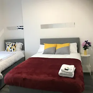  Holiday home Norton Road United Kingdom